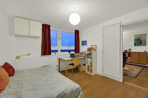 undefined, Approach Road, London, E2