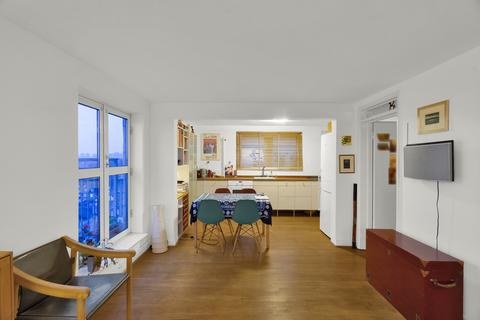2 bedroom apartment for sale, Approach Road, London, E2