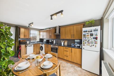 undefined, Topcliffe Garth, Bransholme, Hull, HU7 4SJ