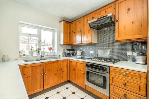 undefined, Heston Avenue, Hounslow TW5