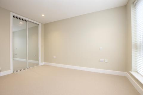 2 bedroom terraced house to rent, Whitecroft Park, Newport, Isle of Wight