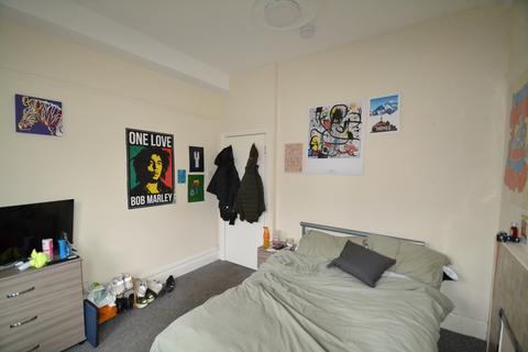 undefined, Belgrave Avenue, Manchester M14