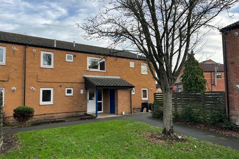 undefined, Lawnswood, Hinckley