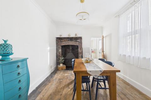 5 bedroom townhouse for sale, Esplanade Avenue, Porthcawl CF36