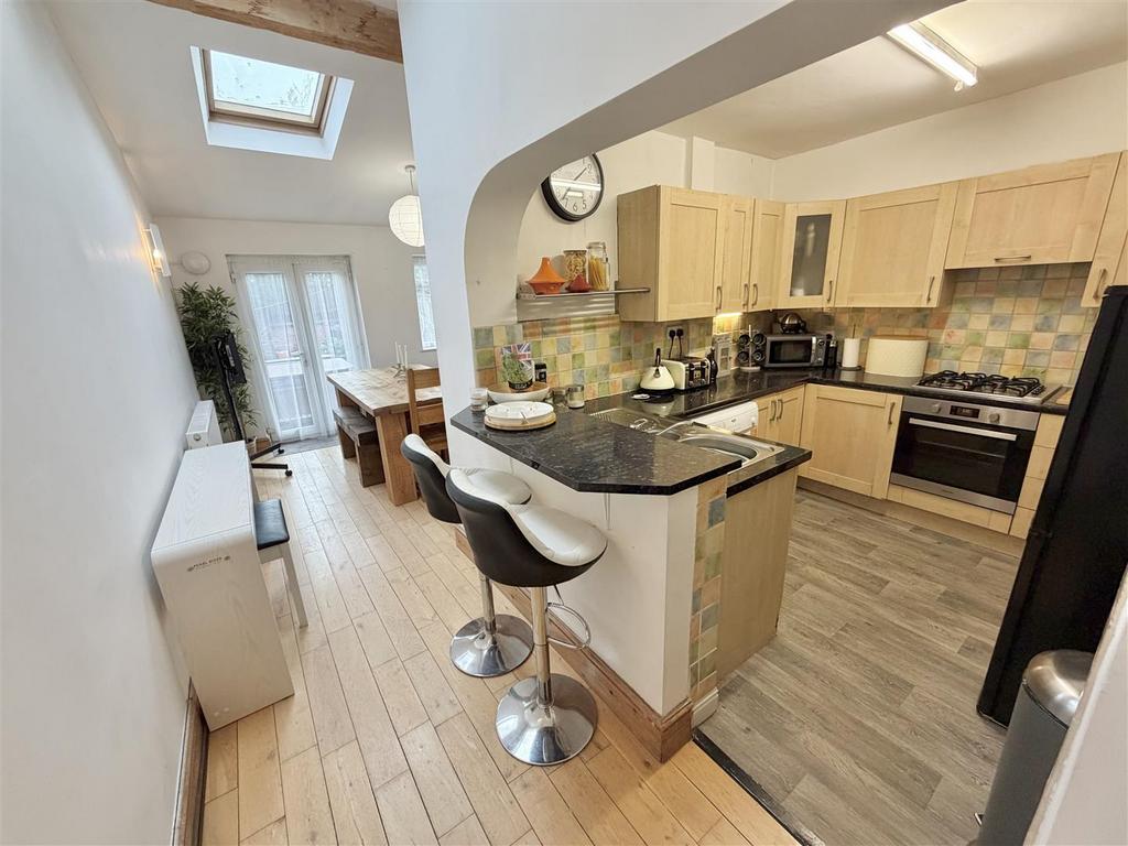 Dining Kitchen