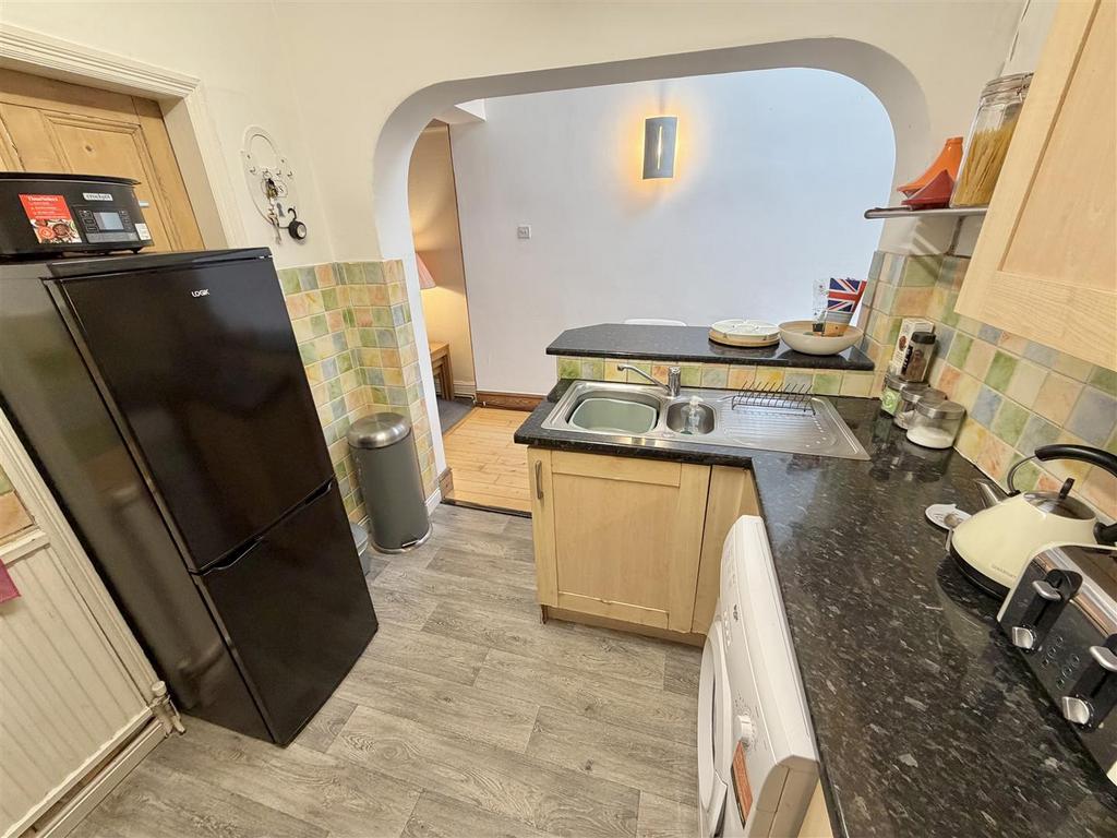 Kitchen 3