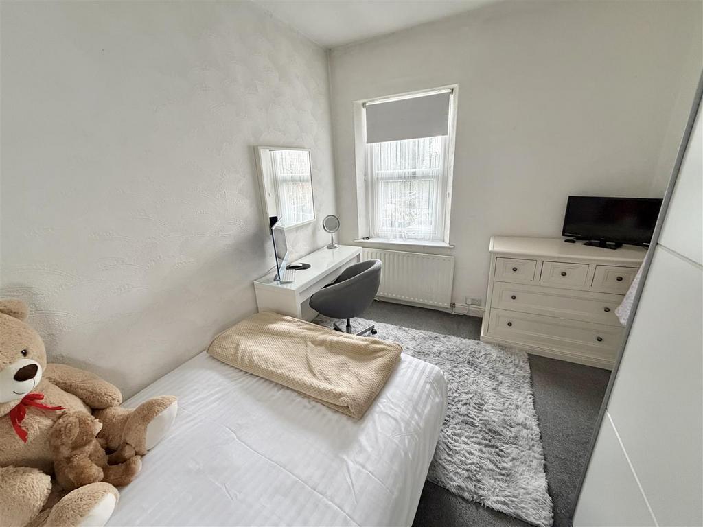 Bed 2 Aspect 2