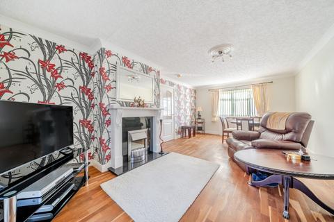 3 bedroom semi-detached bungalow for sale, Mercia Drive, Ancaster, Grantham, Lincolnshire, NG32