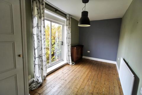 undefined, Bretton Gardens, Heaton, Newcastle upon Tyne, Tyne and Wear, NE7 7JT