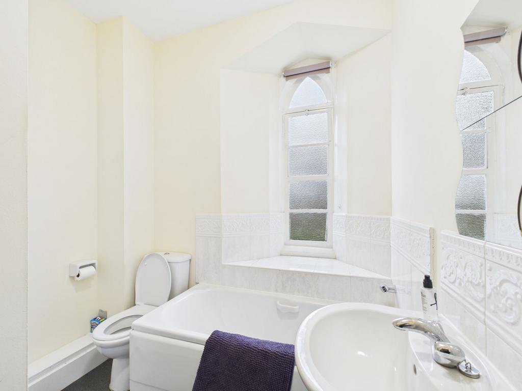 Family bathroom