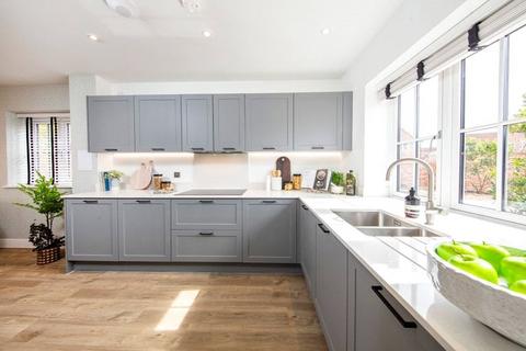 3 bedroom semi-detached house for sale, Millside Grange, Little Green Lane, Croxley Green