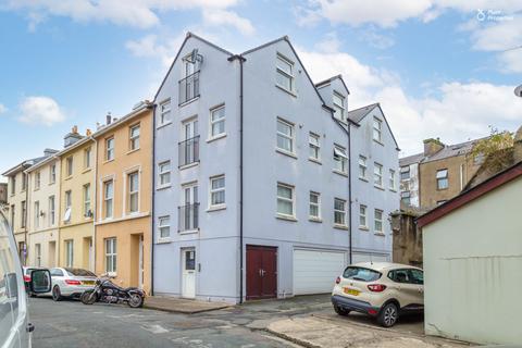 Princes Street, Isle of Man IM1