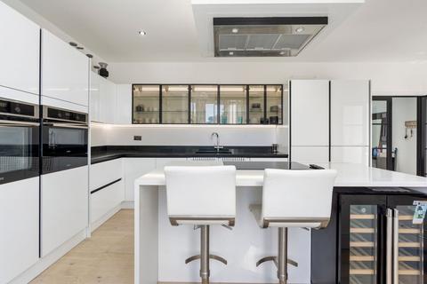 4 bedroom end of terrace house for sale, Douglas IM2
