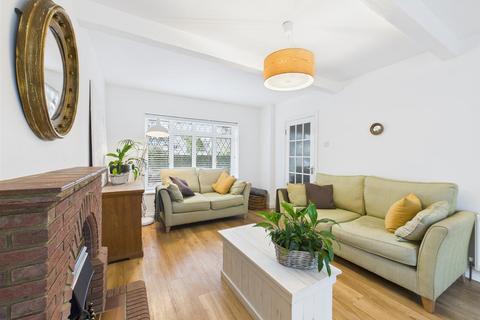 3 bedroom detached house for sale, Bury Street, Ruislip HA4
