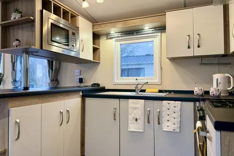 2 bedroom lodge for sale, Mill Lane, Hawksworth LS20