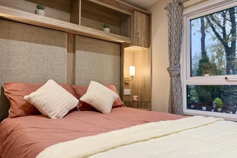 2 bedroom lodge for sale, Mill Lane, Hawksworth LS20