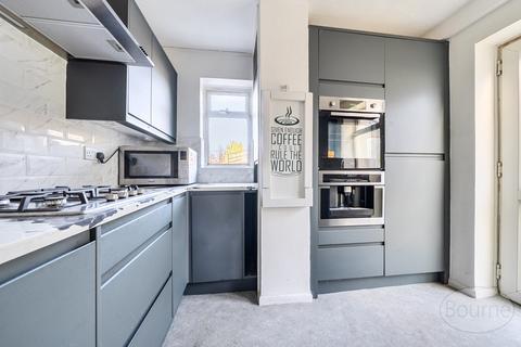 undefined, Thurbans Road, Farnham, Surrey, GU9