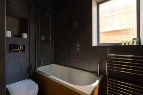 1 bedroom apartment to rent, Powerscroft Rd, London, E5