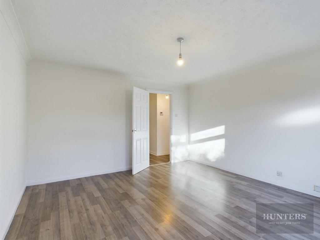 CAM02498 G0-PR0100-STILL008.jpg