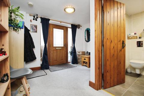 3 bedroom cottage for sale, Topcliffe Road, Dishforth, Thirsk