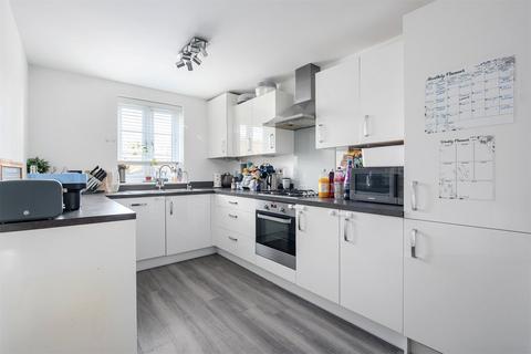 undefined, Dollery Way, Hampshire RG24
