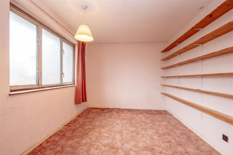 undefined, Longwater Road, Bracknell RG12