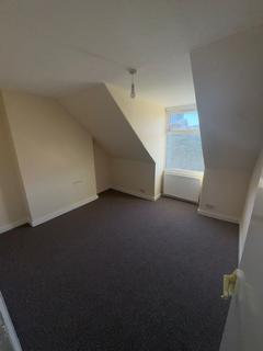 2 bedroom apartment to rent, Lebanon Road, Croydon, CR0