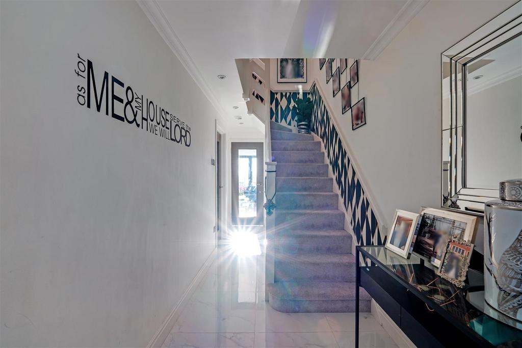 Entrance Hall.jpg