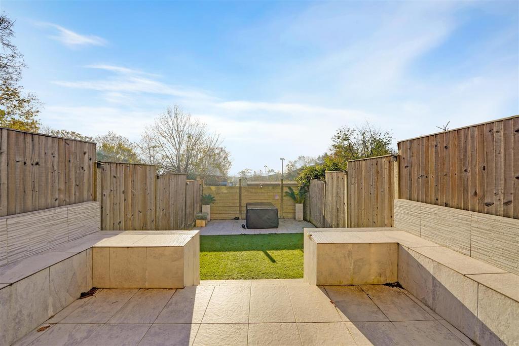Garden 1.jpg