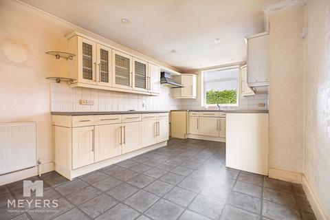 2 bedroom detached bungalow for sale, Brockley Road, Bournemouth, BH10 6JN