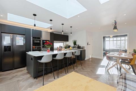 4 bedroom semi-detached house for sale, Elm Drive, Hove