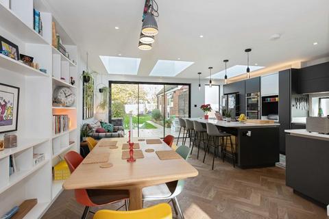4 bedroom semi-detached house for sale, Elm Drive, Hove