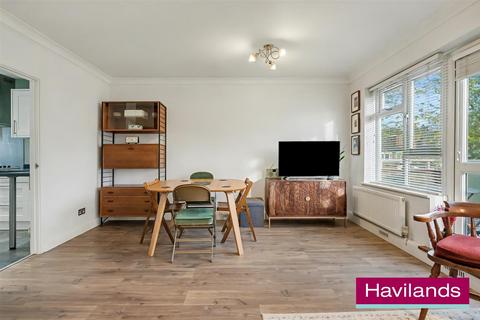 undefined, Springbank, London