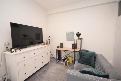 undefined, Sheen Road, Richmond