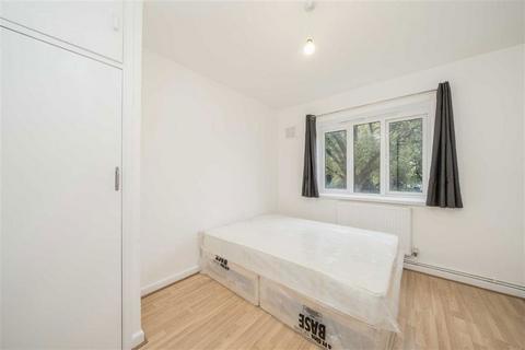 undefined, Queensbridge Road, London E2