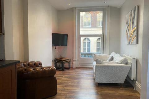 2 bedroom apartment to rent, 23 Silver Street, Hull