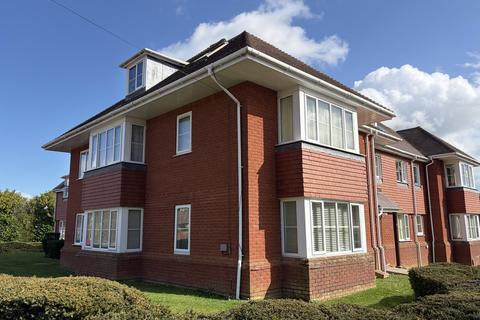 2 bedroom flat for sale, Poole BH15