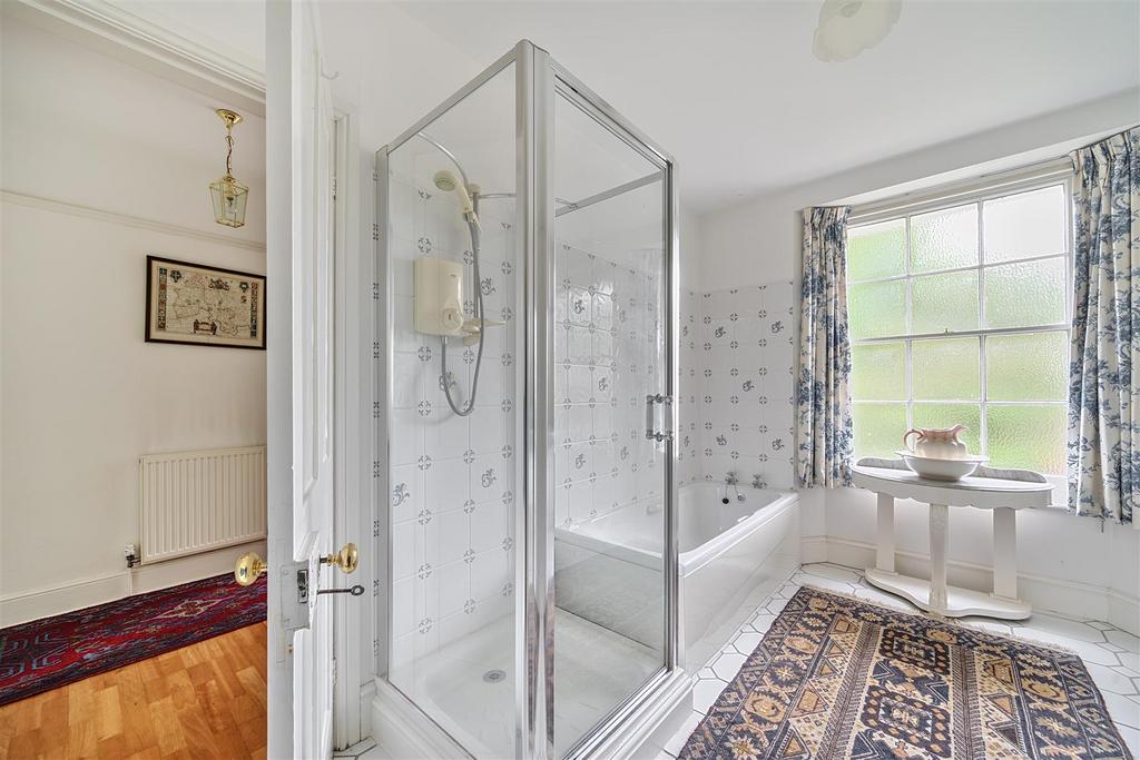 Family bathroom