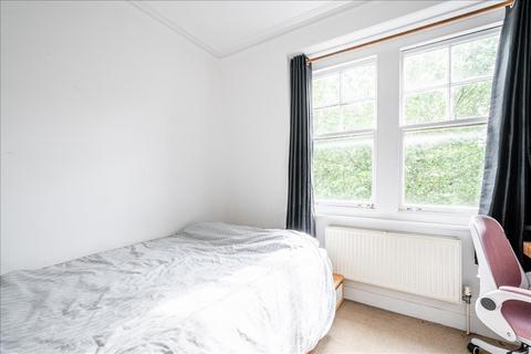 3 bedroom apartment to rent - Brunswick Mansions, Handel Street, Bloomsbury, WC1N