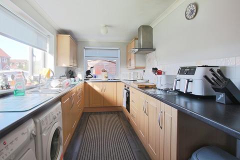 3 bedroom semi-detached house for sale, Pilmar Lane, Roos, Hull, East Riding Of Yorkshire, HU12 0HN