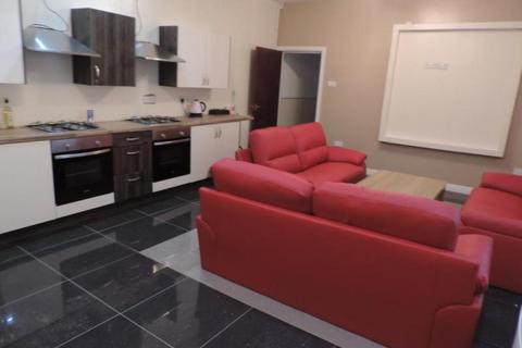 9 bedroom terraced house to rent, Harriet Street