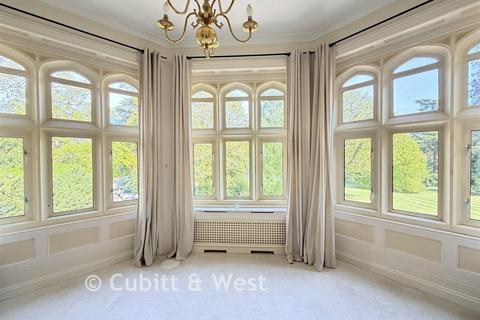 1 bedroom flat for sale, Grenehurst Park, Capel, Dorking, Surrey