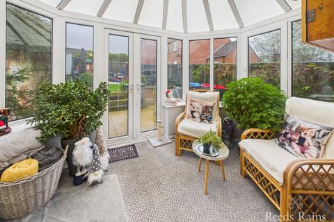 3 bedroom end of terrace house for sale, Kiln Field, Scarborough YO12