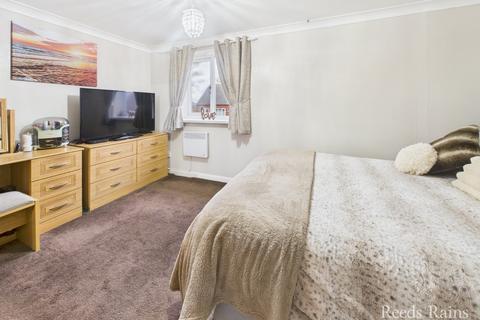 3 bedroom end of terrace house for sale, Kiln Field, Scarborough YO12