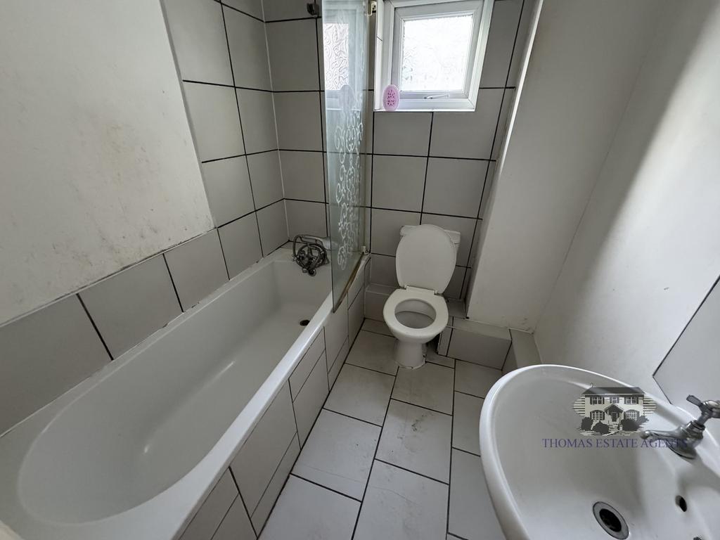 First Floor Bathroom
