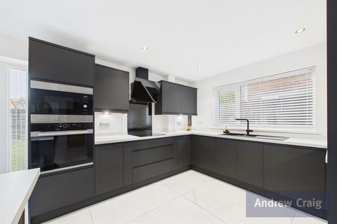 3 bedroom semi-detached house for sale, Dahlia Way, Hebburn