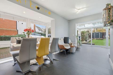 undefined, Montfort Drive, Chelmsford CM2