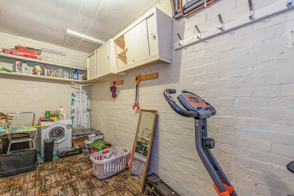 Utility/Store