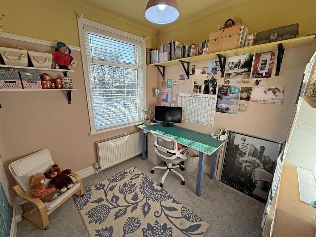 Bedroom 3.jpg