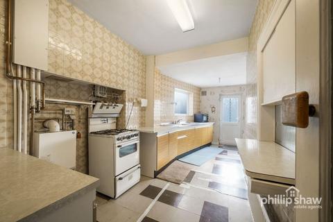 undefined, Ivanhoe Drive, Harrow, HA3